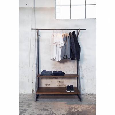 Wanddisplay Met Kledingrek Wanddisplay Met Kledingrek