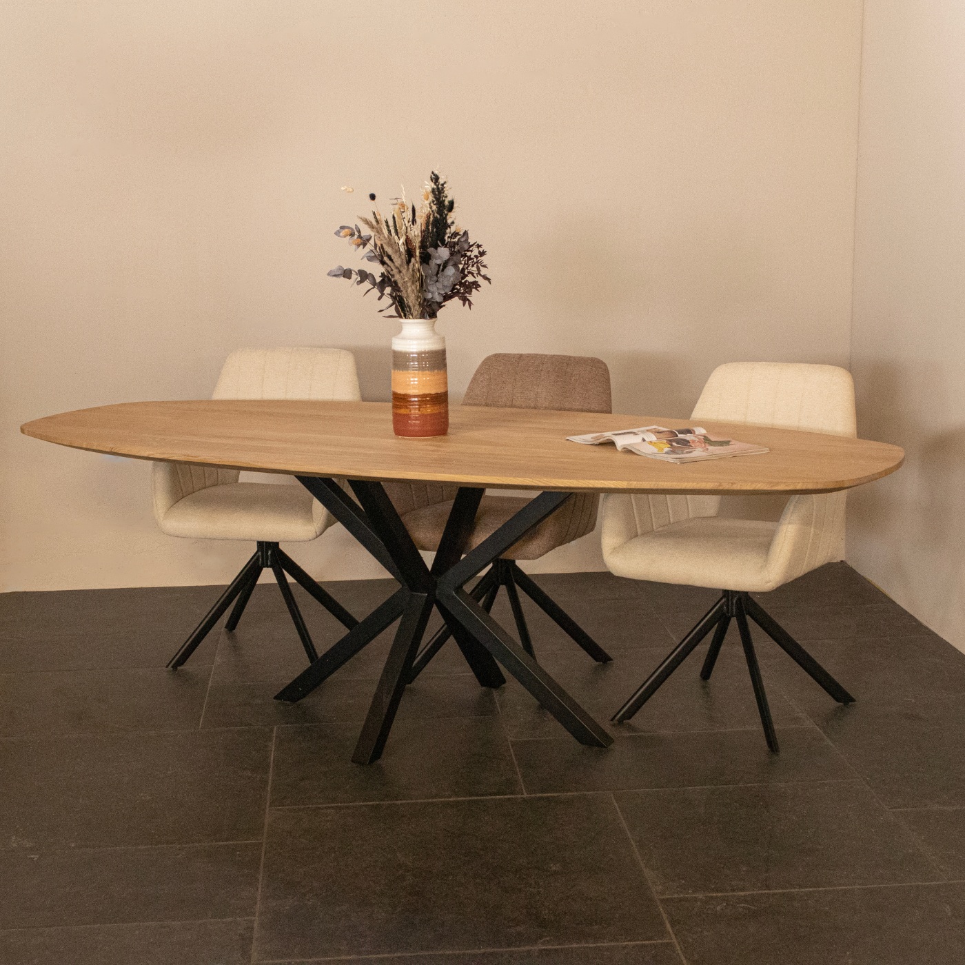 Eettafel Lissabon Naturel Eikenhout Ovaal 160cm - Giga Meubel