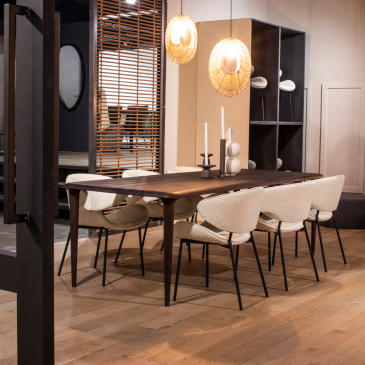 Eleonora Eettafel Jiska 300x100 Bruin