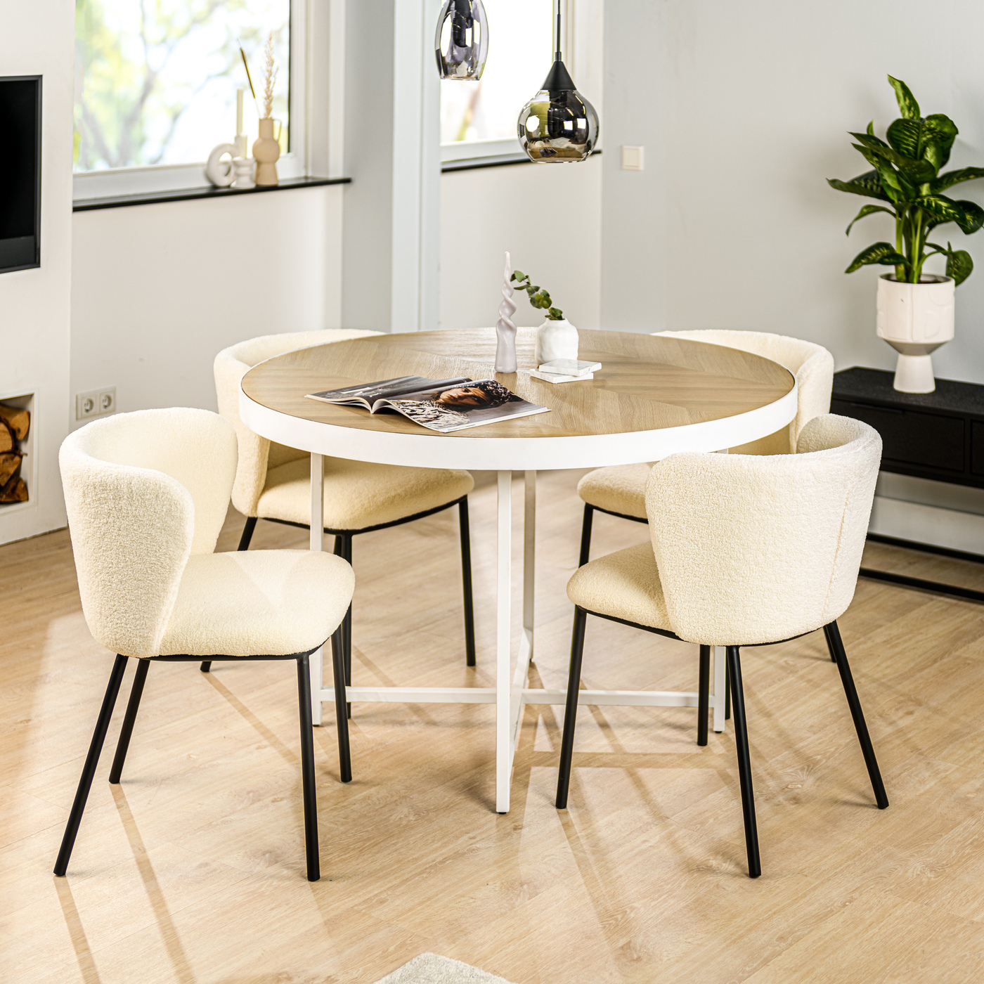 mild Verkleuren Overleven Eetkamertafel rond 120cm Lennox Eiken - Giga Meubel kopen? ⏩ Giga Meubel! -  Giga Meubel