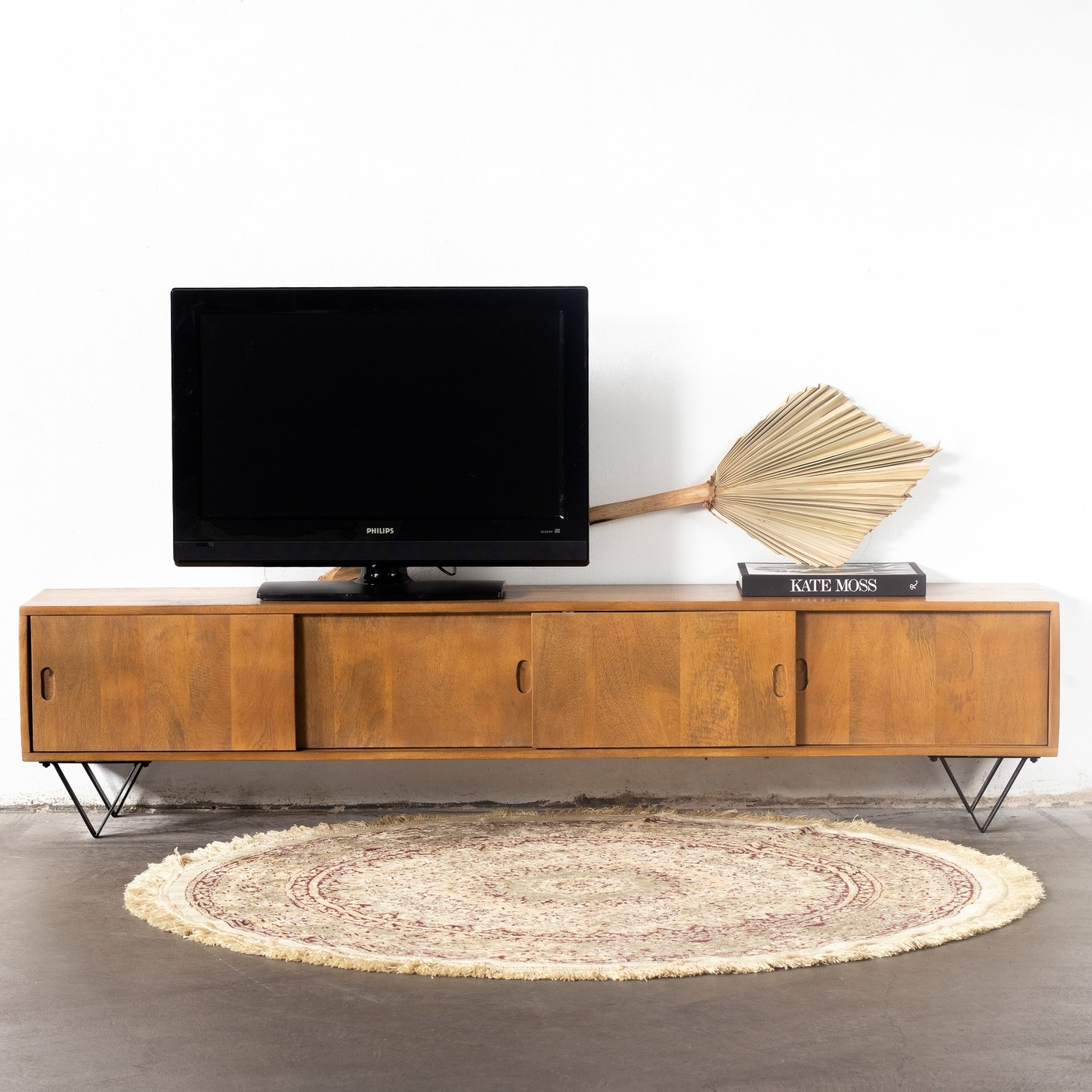 Begunstigde Praktisch klauw Tv-meubel Ubud Bruin 200cm kopen? ⏩ Giga Meubel! - Giga Meubel