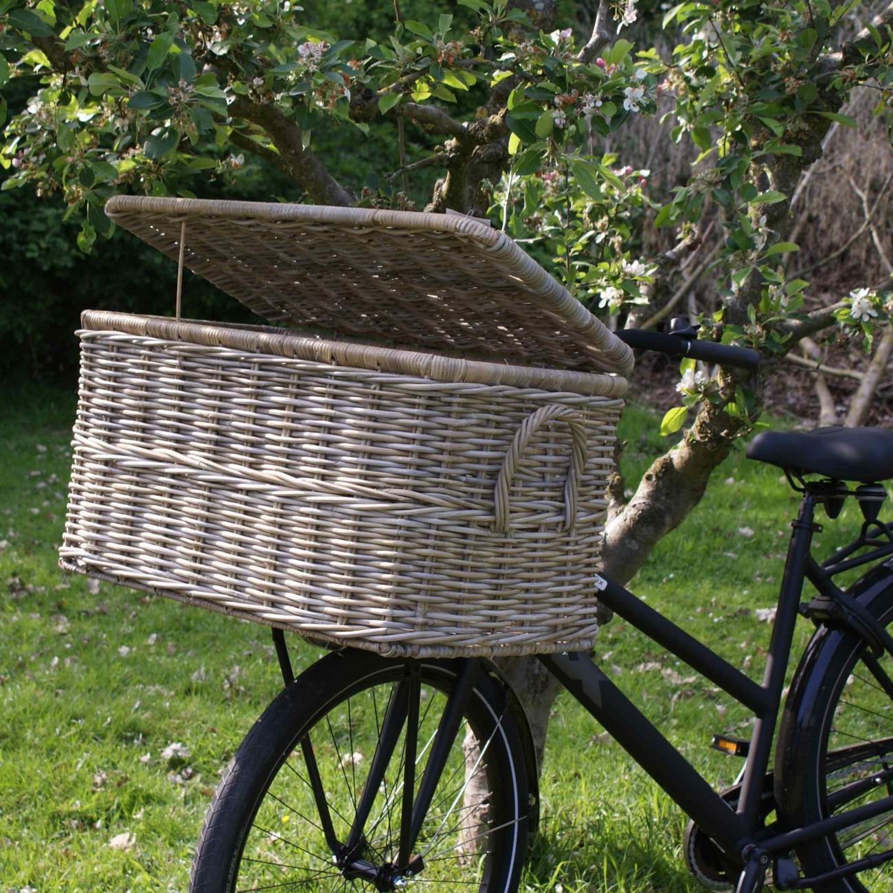 Rieten Fietsmand - 75x42x45cm - Rotan Fietsmand met Deksel - Het Mandenhuys
